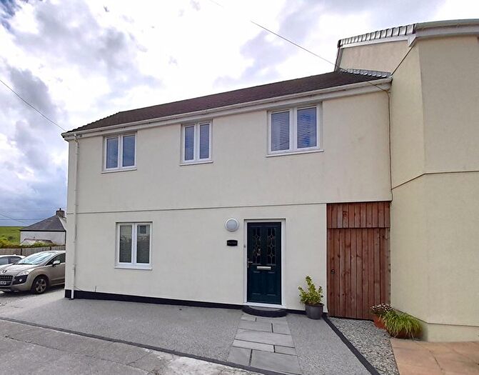 3 Bedroom Property For Sale In Beacon Road, Foxhole, St. Austell, PL26