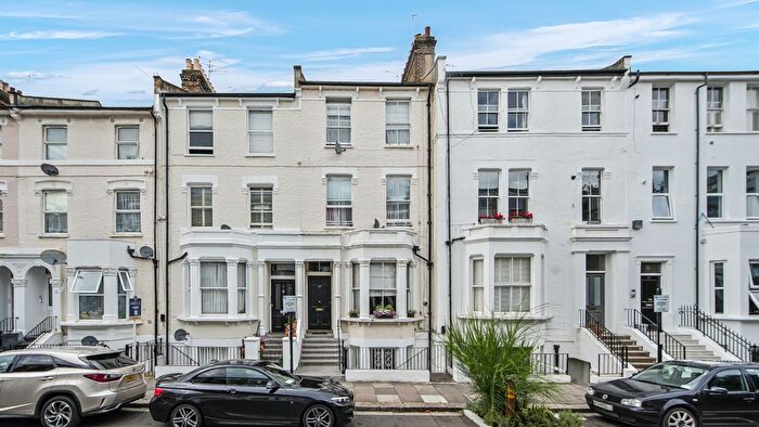 2 Bedroom Flat To Rent In Milson Road, Kensington Olympia, London, W14