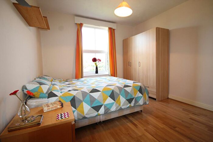 1 Bedroom Flat To Rent In **Inclusive Of All Bills & Communal Cleaner** Room, Station Road, Beeston, Nottingham, NG9