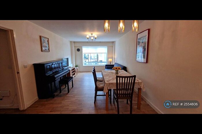 2 Bedroom Flat To Rent In Avro House, London, NW9