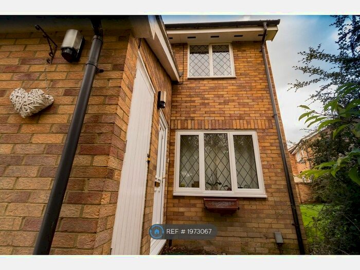 1 Bedroom Maisonette To Rent In Simmonds Close, Bracknell, RG42