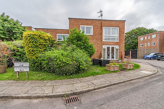 2 Bedroom Flat For Sale In Pontypridd Road, Barry, CF62