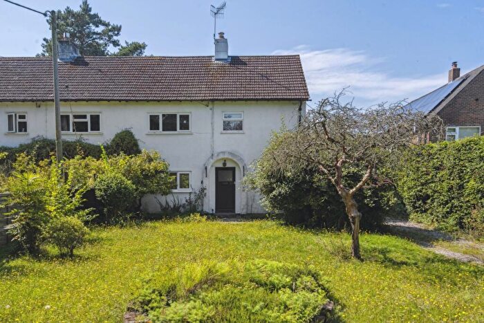 2 Bedroom Detached House To Rent In Hogspudding Lane Newdigate, RH5