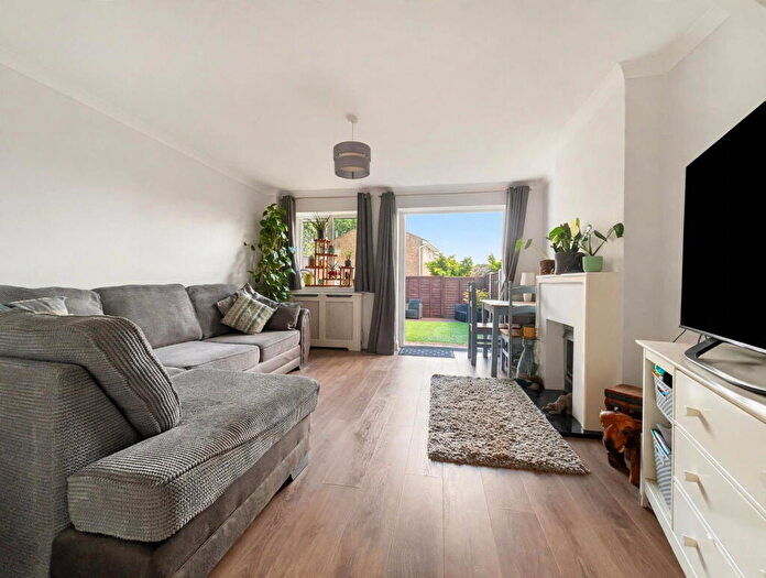2 Bedroom Terraced House For Sale In Viscount Close, Bournemouth, BH11
