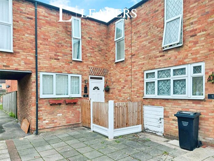 3 Bedroom Terraced House To Rent In Baker Close, Basildon, Essex, SS15