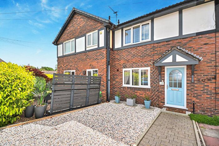 2 Bedroom Town House For Sale In Old Vicarage, Westhoughton, Bolton, BL5