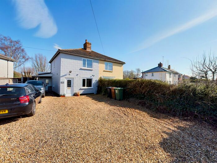 2 Bedroom Semi-Detached House For Sale In Lynn Road, Wiggenhall St Germans, King's Lynn, PE34