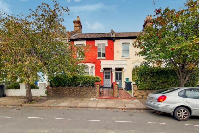 4 Bedroom Terraced House To Rent In Dagmar Road, London, N4