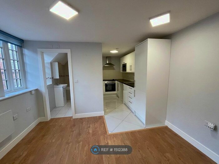 1 Bedroom Flat To Rent In Rose &amp; Crown Walk, Saffron Walden, CB10