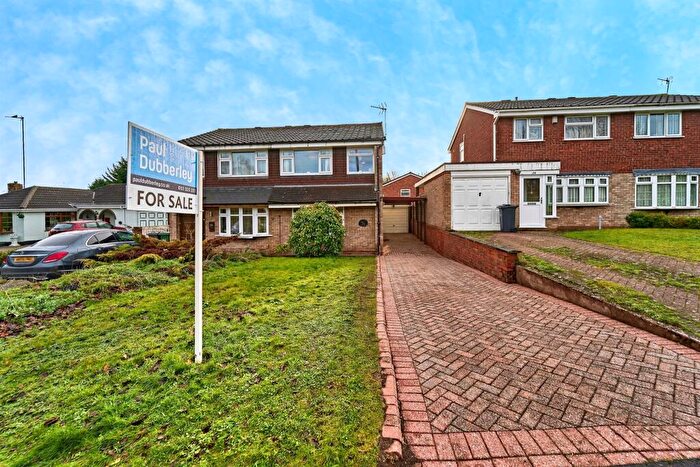 3 Bedroom Semi Detached House For Sale In Beaconview Road, West Bromwich, B71