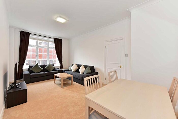 2 Bedroom Apartment To Rent In St Johns Wood Court, St John's Wood Road, St John's Wood, London, NW8
