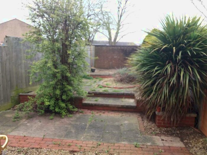 1 Bedroom House To Rent In Harts Close, Kidlington, OX5