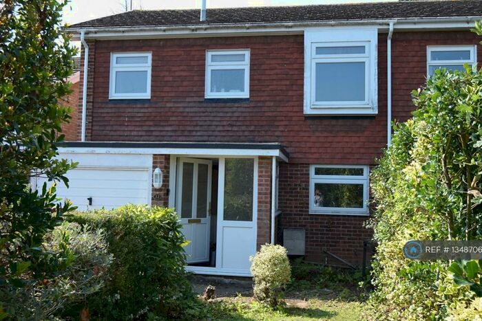 5 Bedroom Semi-Detached House To Rent In Rushmead Close, Canterbury, CT2