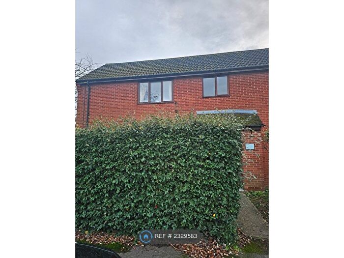 Studio To Rent In Corrie Road, Cambridge, CB1