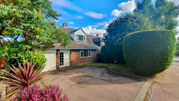 5 Bedroom Detached House To Rent In Watermill Lane, Hertford, SG14