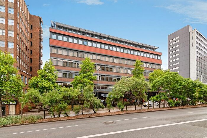 1 Bedroom Property For Sale In Hounds Gate, Nottingham, Nottinghamshire, NG1