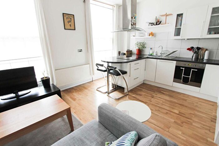 1 Bedroom Flat To Rent In London Road, Elephant And Castle, London, SE1