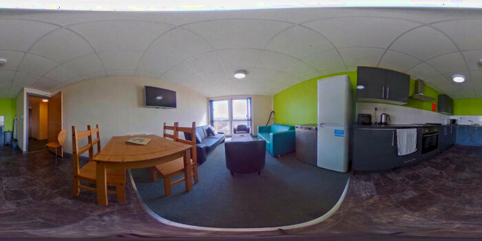 4 Bedroom Private Hall To Rent In London Road, Stoke-on-Trent, ST4