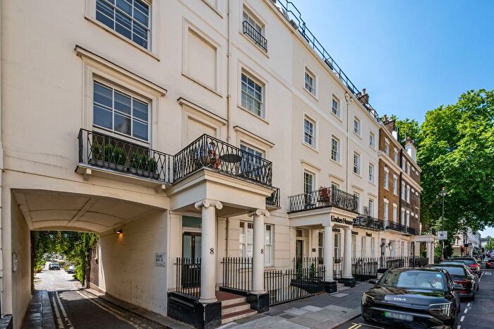 2 Bedroom Flat For Sale In Sussex Place, Hyde Park Estate, London, W2