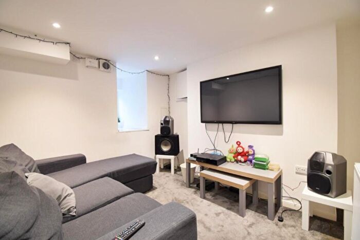 5 Bedroom Terraced House To Rent In Salisbury Road, Sheffield, S10