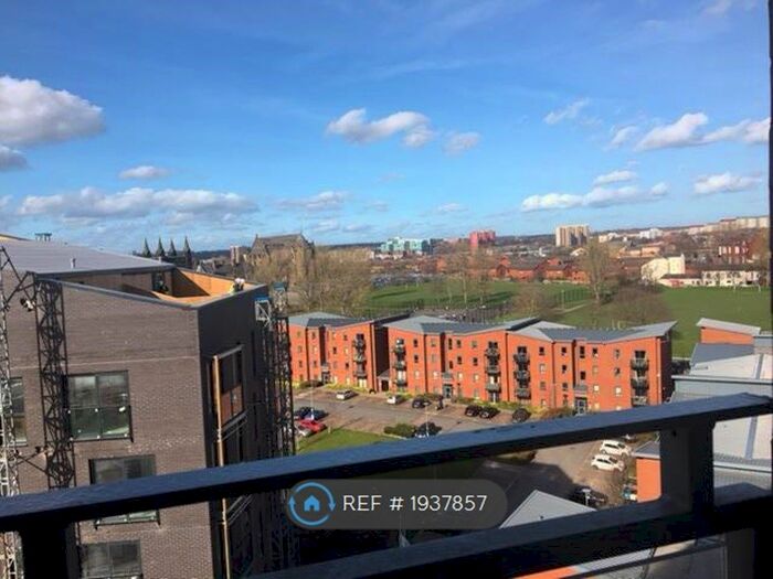 1 Bedroom Flat To Rent In Cross Greeen Lanes, Leeds, LS9