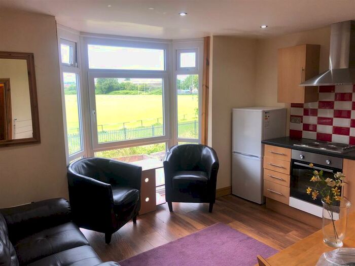 1 Bedroom Flat To Rent In Newport Road, Cardiff, CF24