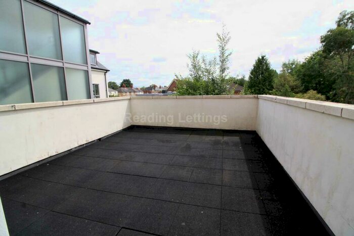 1 Bedroom Apartment To Rent In South View Avenue, Caversham, RG4