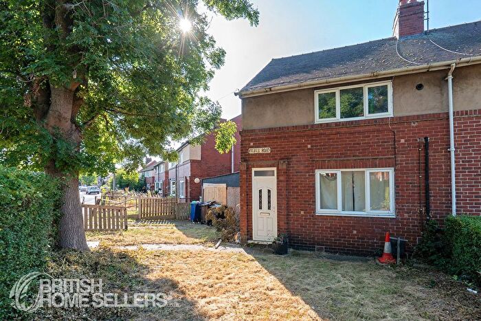 3 Bedroom Semi-Detached House For Sale In Friars Road, Barnsley, South Yorkshire, S71