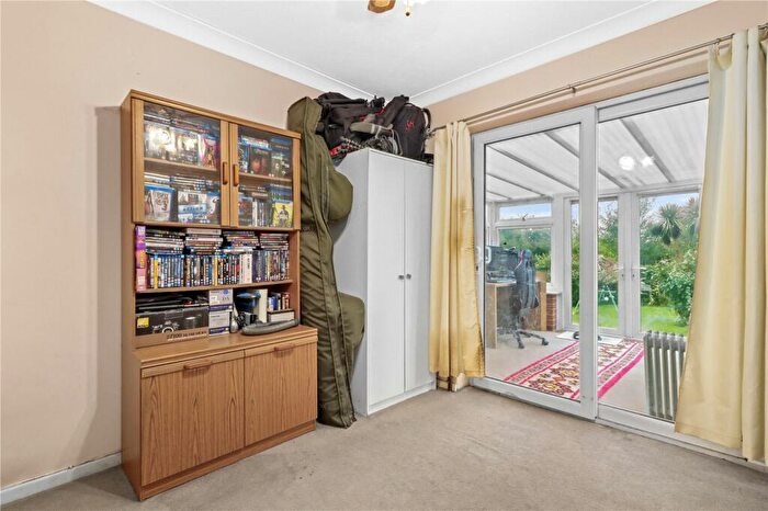 3 Bedroom Bungalow For Sale In Battle Crescent, Hailsham, East Sussex, BN27