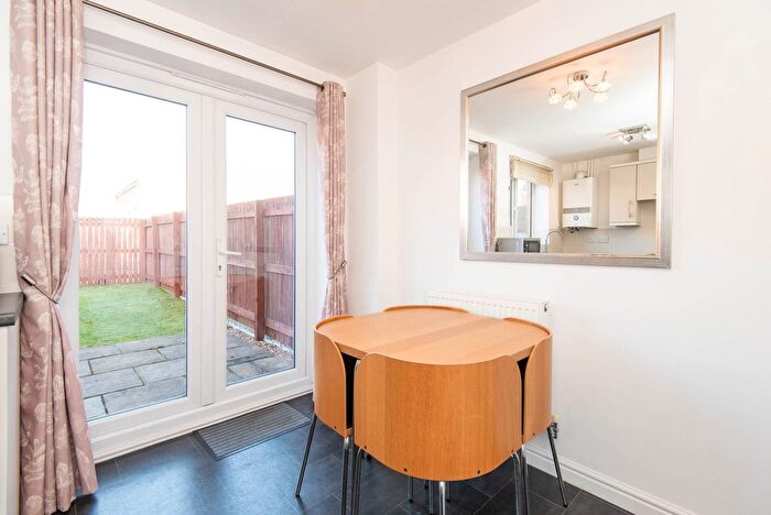 2 Bedroom Semi-Detached House For Sale In Croft House Way, Bolsover, S44