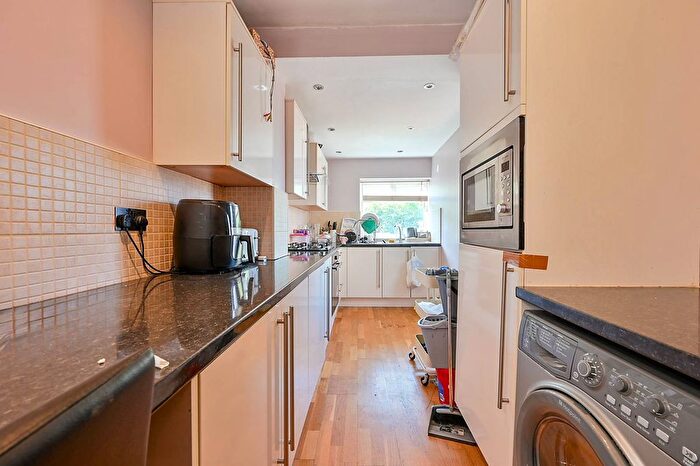 3 Bedroom Semi-Detached House To Rent In Cedars Road, Chiswick, London, W4