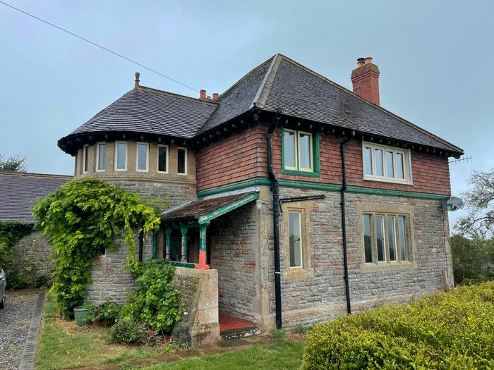 3 Bedroom Detached House To Rent In Bourne Lane, Bristol, BS40