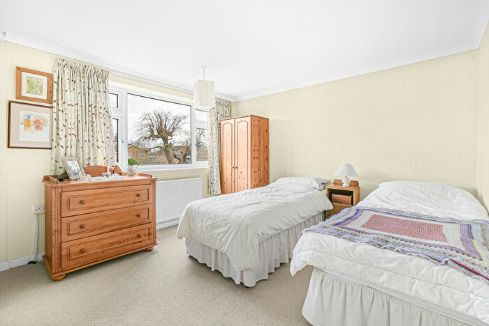 4 Bedroom Detached House For Sale In Bedmond Road, Hemel Hempstead, Hertfordshire, HP3
