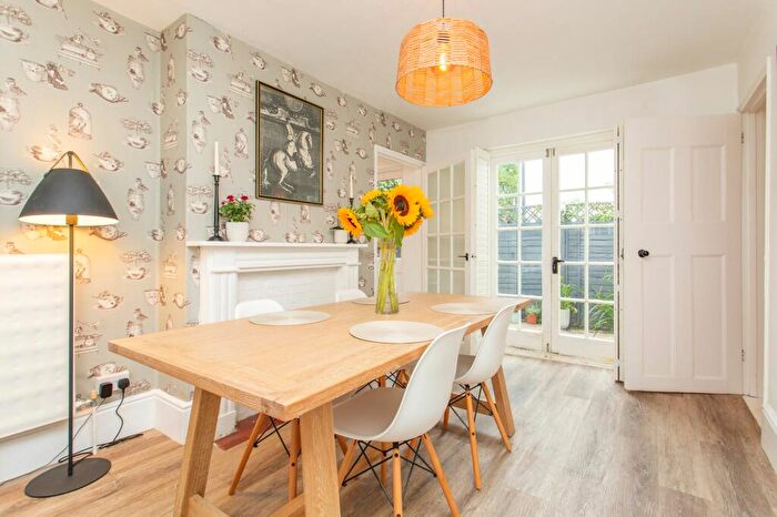 3 Bedroom Terraced House For Sale In Stour Street, Canterbury, CT1