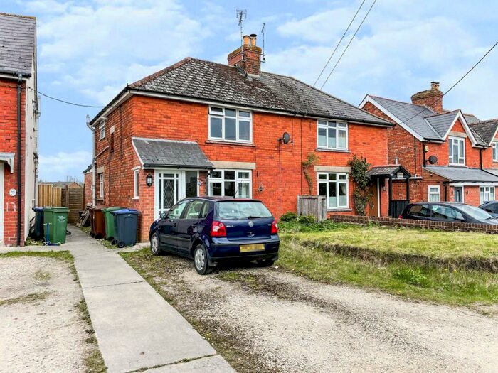 2 Bedroom Semi-Detached House To Rent In Witts Lane, Purton, Wiltshire, SN5