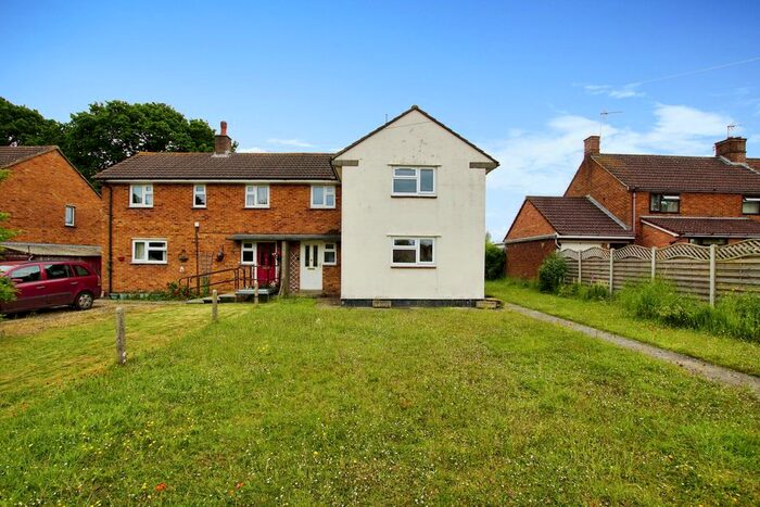 3 Bedroom Semi-Detached House For Sale In Berrows Mead, Rangeworthy, Bristol, Gloucestershire, BS37