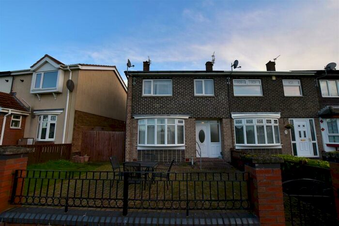 3 Bedroom Terraced House To Rent In Bellamy Crescent, Town End Farm, Sunderland, SR5