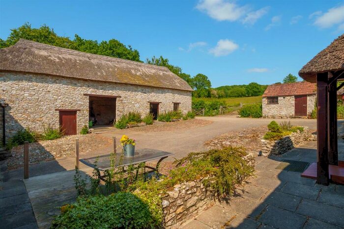 6 Bedroom Farm House For Sale In Cotleigh, Honiton, Devon, EX14
