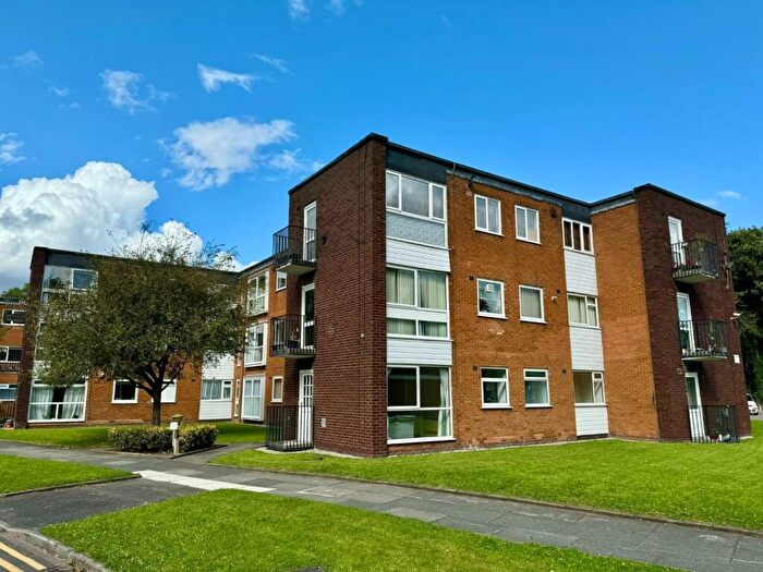 1 Bedroom Flat To Rent In Flat Meadow Court, Hackness Road, Chorlton, M21
