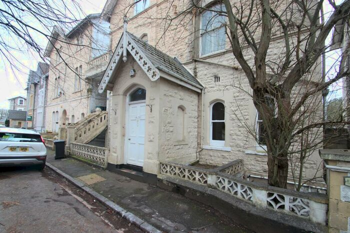 1 Bedroom Flat To Rent In Glenwood Mansions, BS23