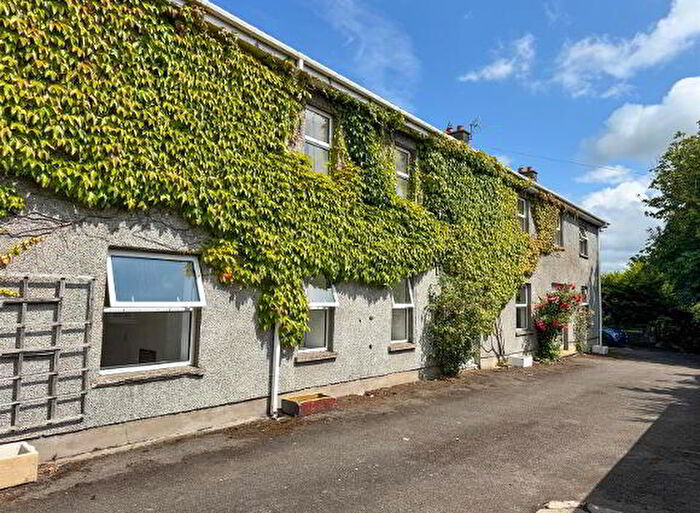 5 Bedroom Detached House For Sale In Green Road, Ballyclare, BT39
