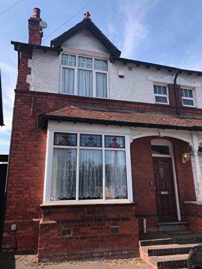 5 Bedroom Semi Detached House To Rent In Oak Tree Lane, Selly Oak, Birmingham, B29