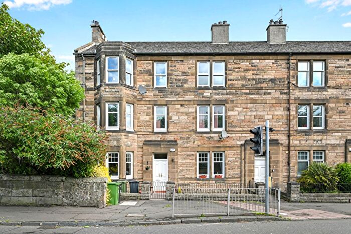 3 Bedroom Flat For Sale In Queensferry Road, Blackhall, Edinburgh, EH4