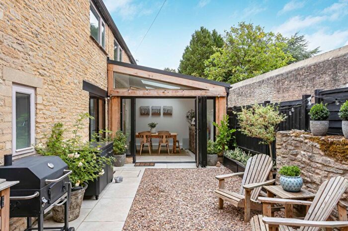 3 Bedroom End Of Terrace House For Sale In Weald Street, Weald, Bampton, Oxfordshire, OX18
