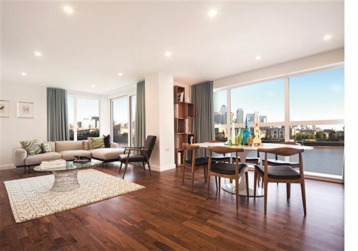 2 Bedroom Apartment To Rent In Wharf Street London, SE8