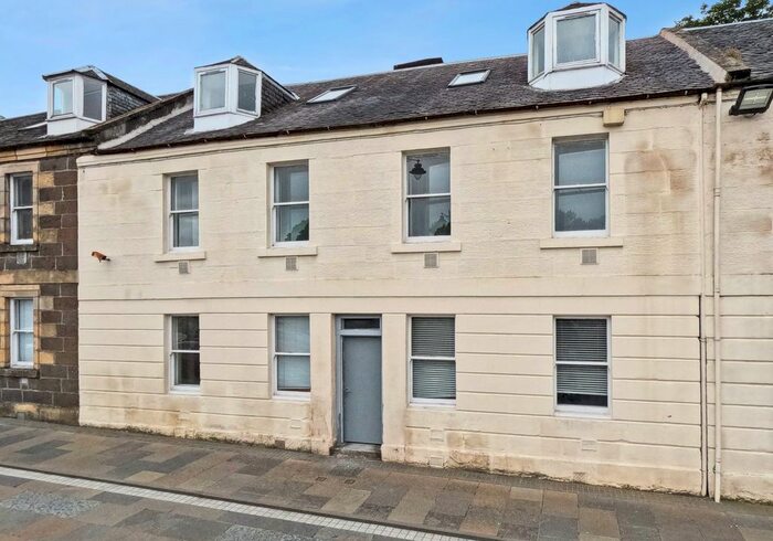 2 Bedroom Flat To Rent In Cowane Street, Stirling, Stirling, FK8