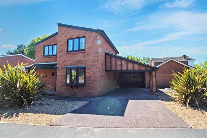 4 Bedroom Detached House For Sale In Shakespeare Way, Taverham, Norwich, NR8