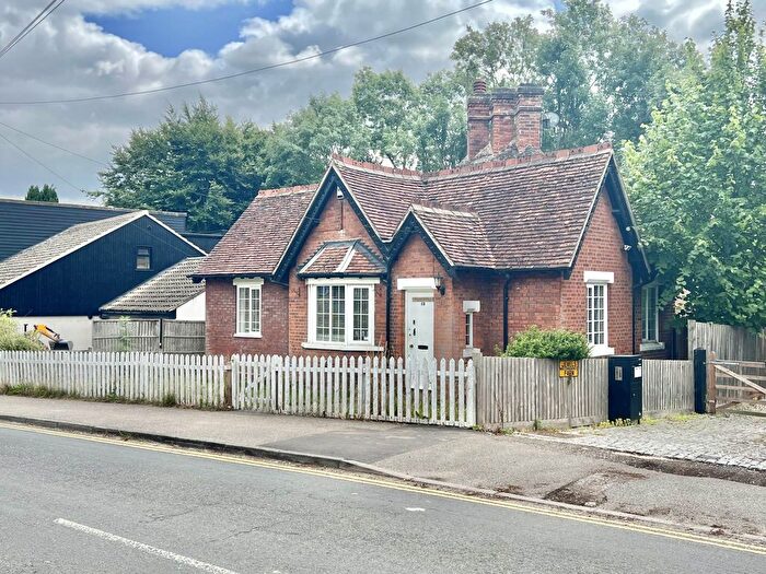 2 Bedroom Detached Bungalow For Sale In Weald Road, South Weald, Brentwood, CM14