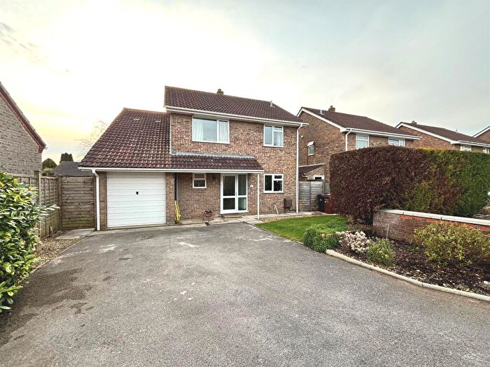 4 Bedroom Detached House For Sale In Enfield Road, Evercreech, Shepton Mallet, BA4