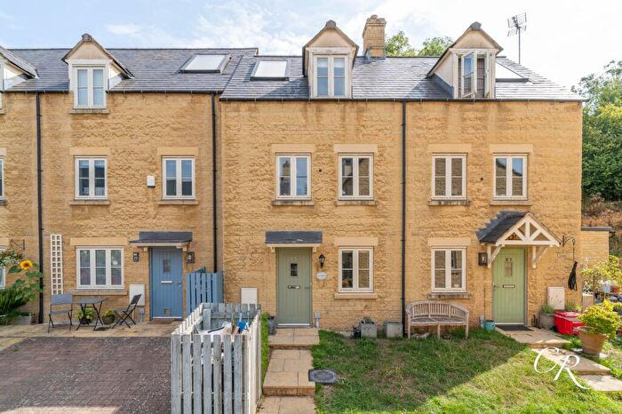 3 Bedroom Terraced House For Sale In Coln Gardens, Andoversford, GL54